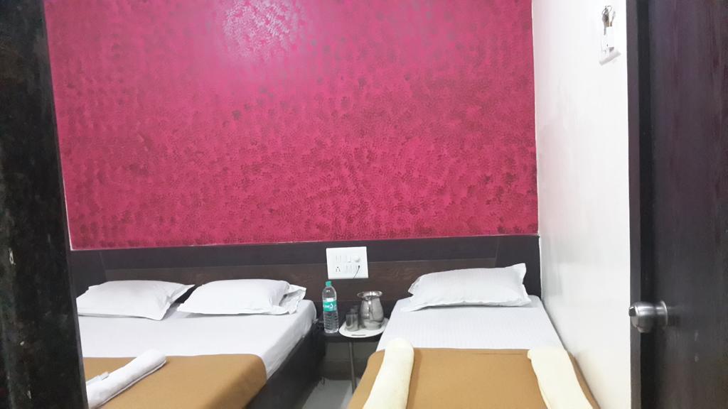 Hotel Sai Galaxy Inn Shirdi Εξωτερικό φωτογραφία