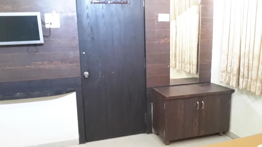 Hotel Sai Galaxy Inn Shirdi Εξωτερικό φωτογραφία